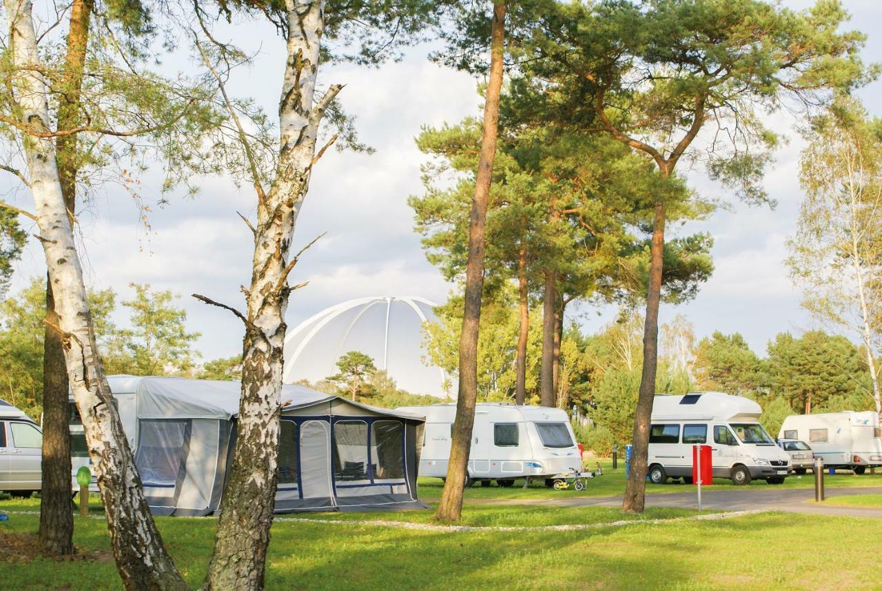Tropical Islands Campingplatz كروسنيك المظهر الخارجي الصورة